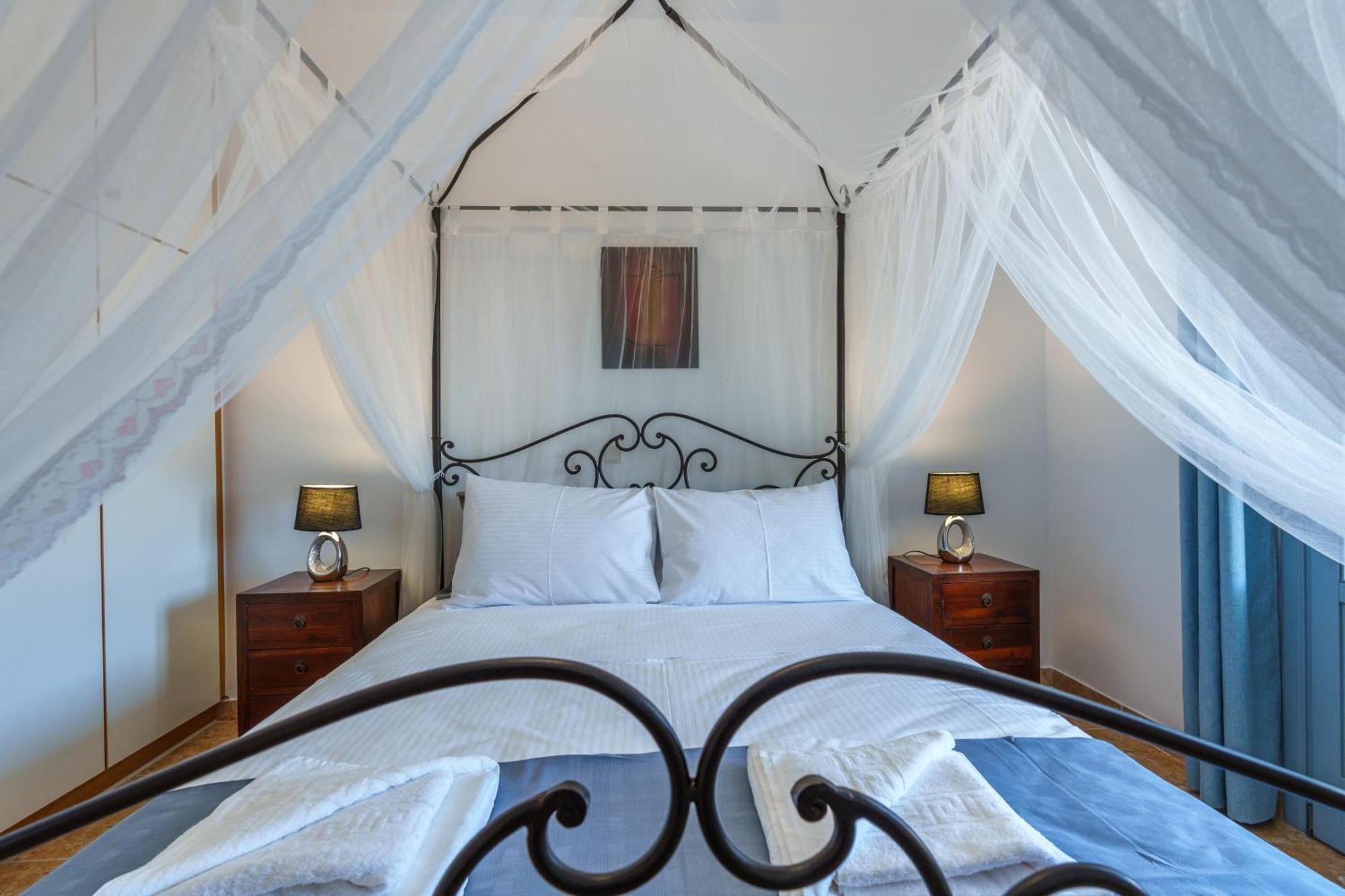 Blue Eyes Beach Villas Μονόλιθος Εξωτερικό φωτογραφία